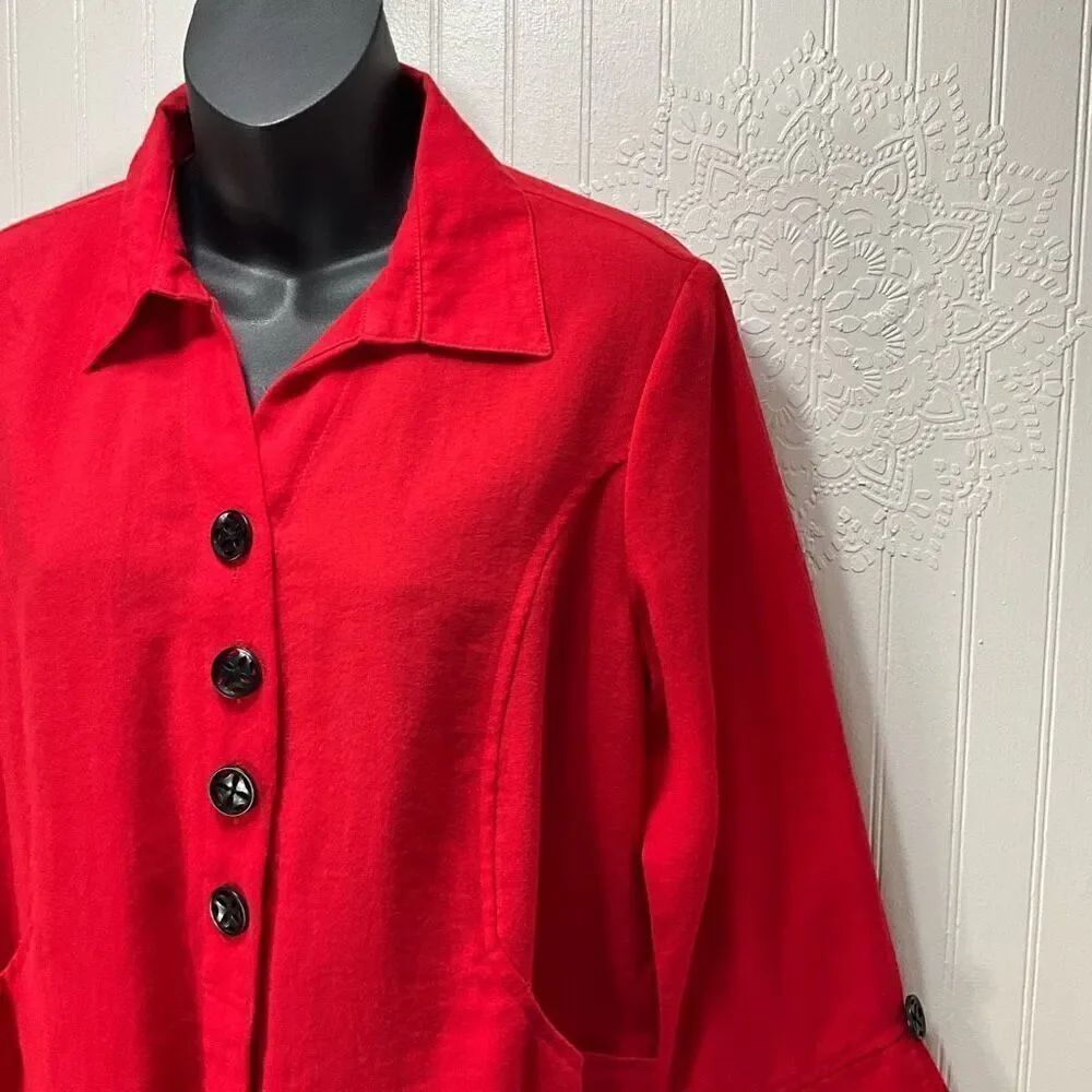 ALI MILES Red Button Down Top - Picture 2 of 6